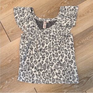 Anthropologie Dolan Savannah Flutter Sleeve Top XS Textured Abstract Print